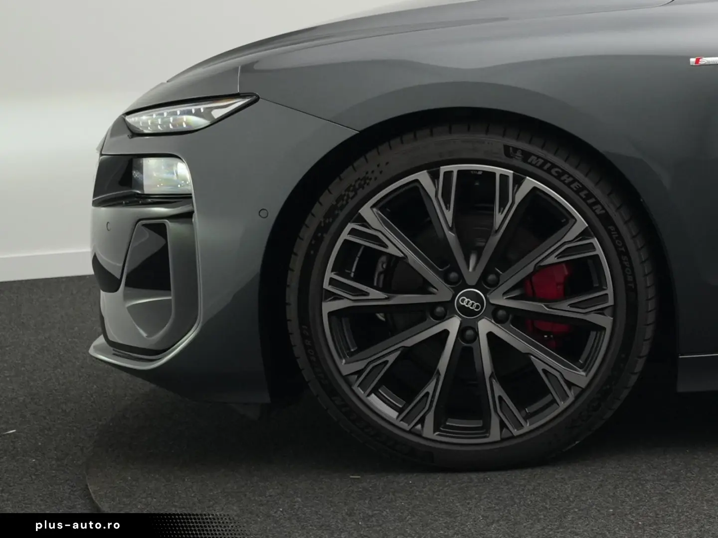 AUDI A6 Sportback e-tron 2x S line  AHK PANO 21''