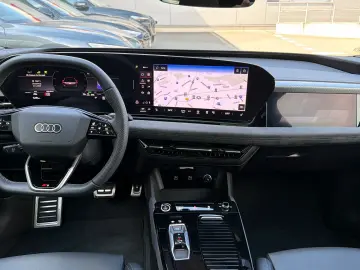 AUDI A6 e-tron Sportback performance Matrix Pano ACC