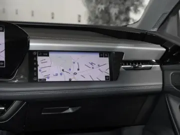 AUDI A6 e-tron Sportback quattro Pano LM21 Matrix LED