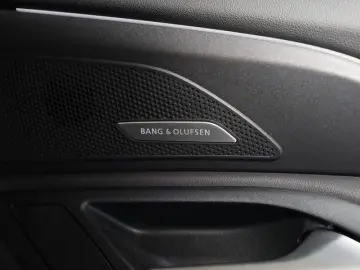 AUDI A6 e-tron Sportback quattro Pano LM21 Matrix LED