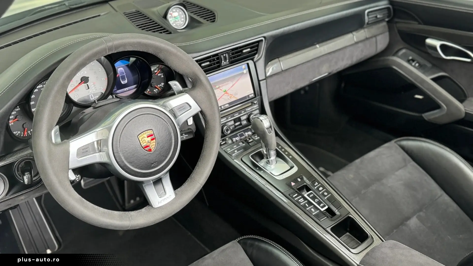 Porsche 911 Carrera GTS Cabriolet PDK