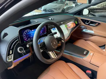 Mercedes-Benz E 220 d 4Matic AMG PremiumPlus Superscreen 21