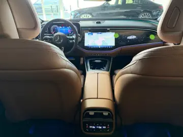 Mercedes-Benz E 220 d 4Matic AMG PremiumPlus Superscreen 21