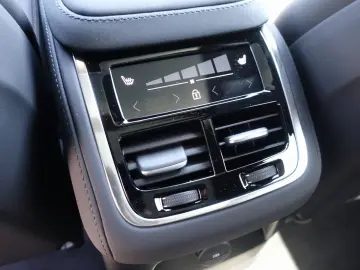Volvo XC90 Black Edition T8