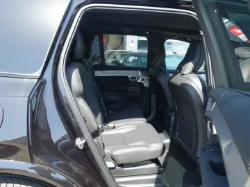 Volvo XC90 Black Edition T8