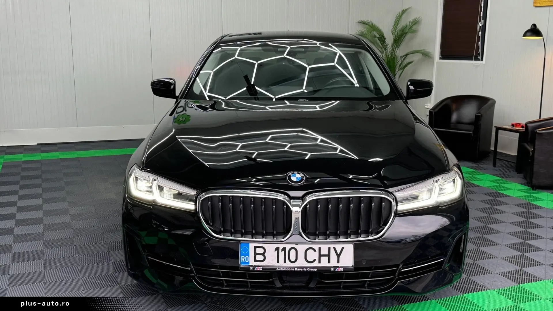 BMW Seria 5 530i xDrive AT MHEV