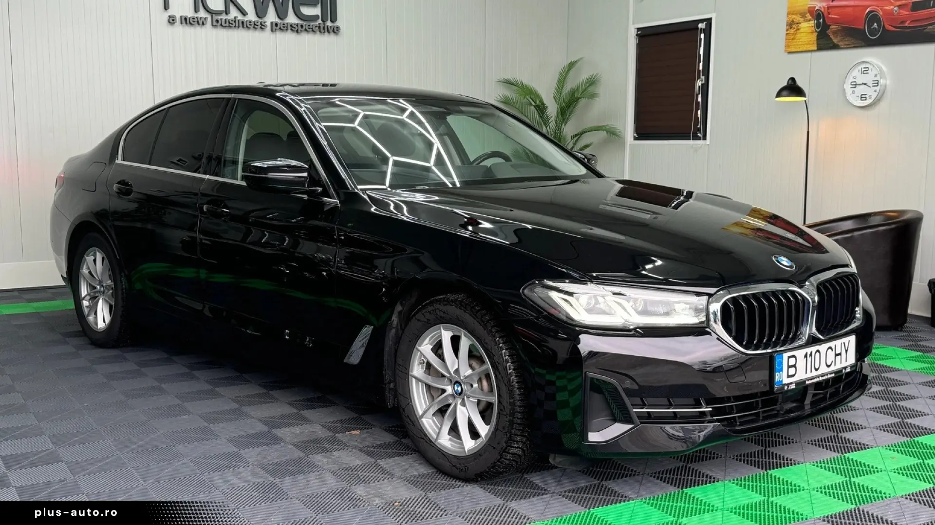 BMW Seria 5 530i xDrive AT MHEV
