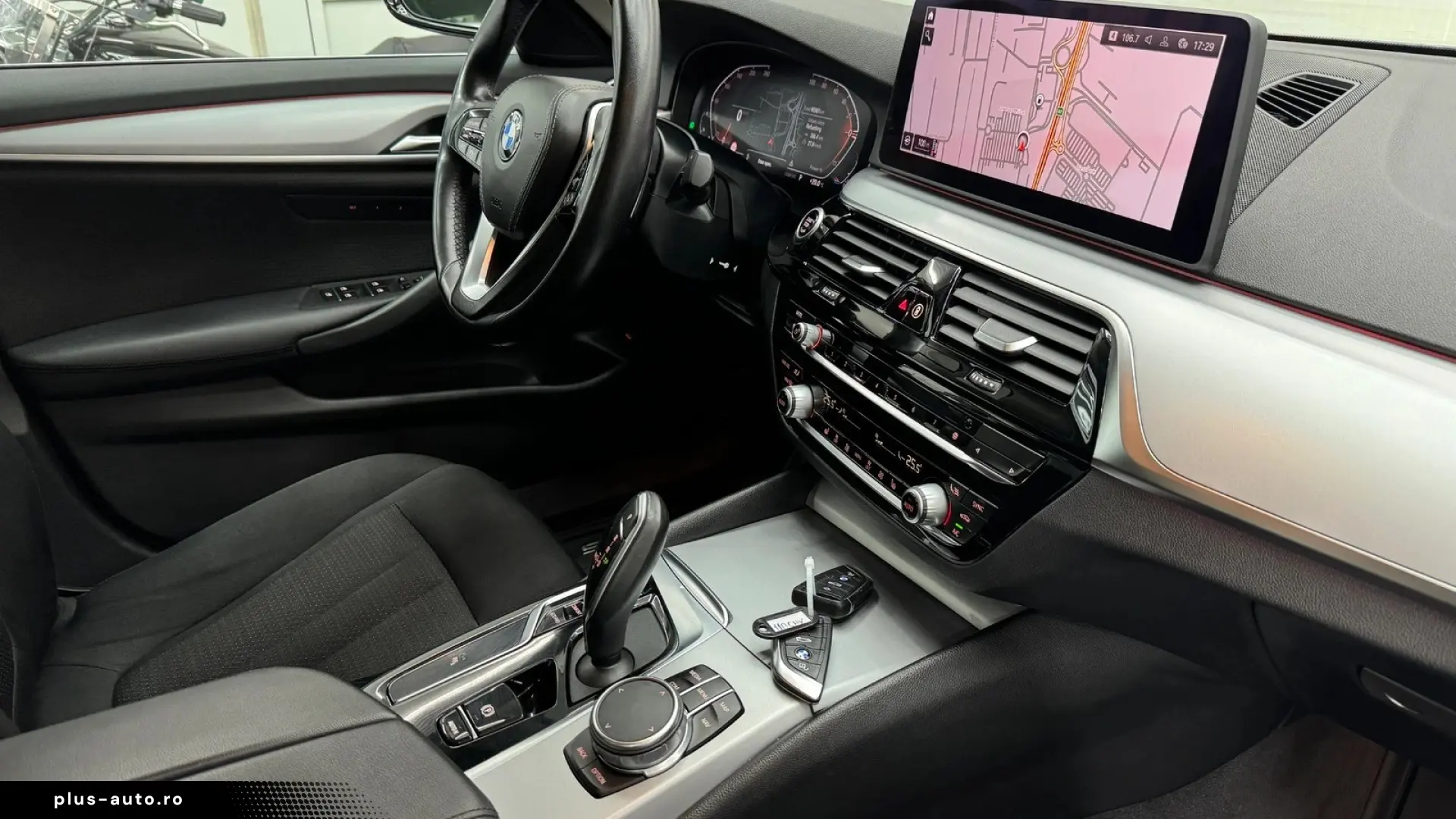 BMW Seria 5 530i xDrive AT MHEV