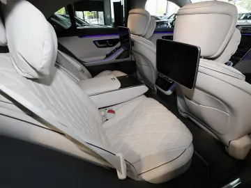 MERCEDES-BENZ S 400 d 4M AMG PANO DIG-LED HUD 360  M…