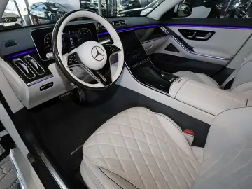 MERCEDES-BENZ S 400 d 4M AMG PANO DIG-LED HUD 360  M…