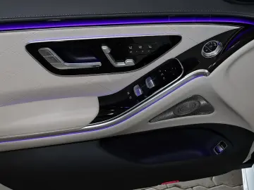 MERCEDES-BENZ S 400 d 4M AMG PANO DIG-LED HUD 360  M…
