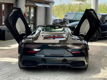 MASERATI MC20 CIELO Cabrio 463 Kw erste Hand