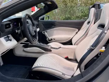 MASERATI MC20 CIELO Cabrio 463 Kw erste Hand