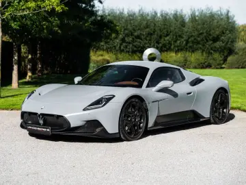 MASERATI COUPE FULL PPF 1 OWNER BELGIUM VAT CARBON
