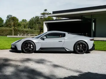 MASERATI COUPE FULL PPF 1 OWNER BELGIUM VAT CARBON