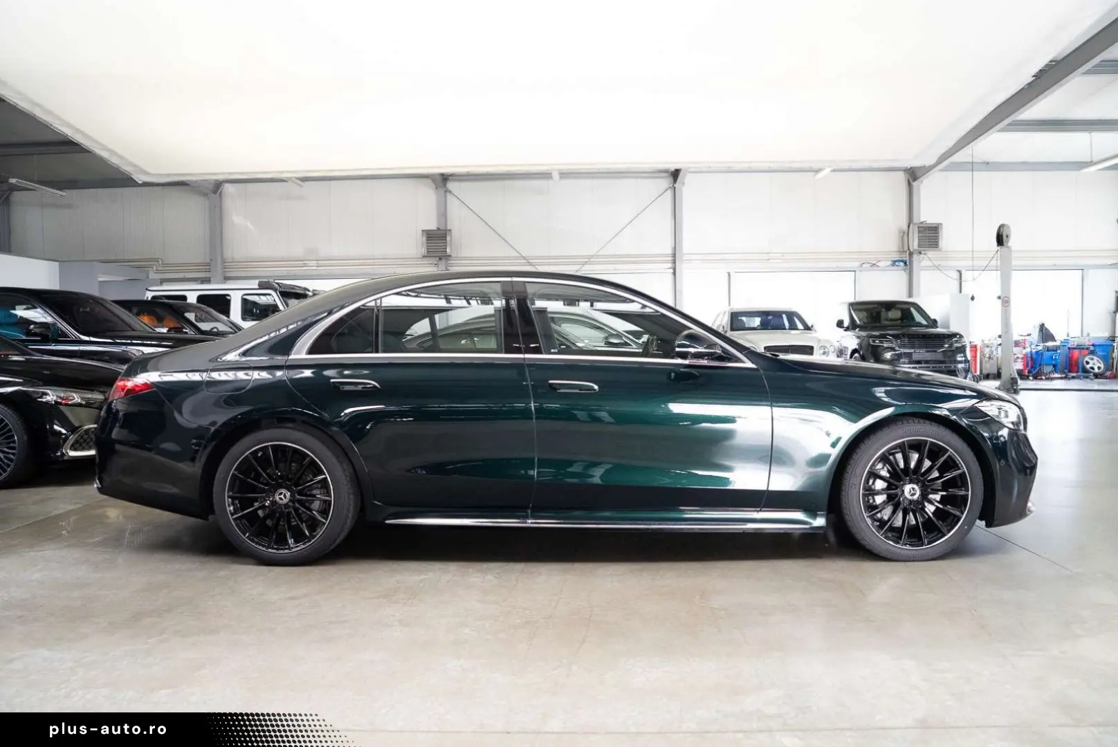 MERCEDES-BENZ Clasa S în leasing operațional MOOV