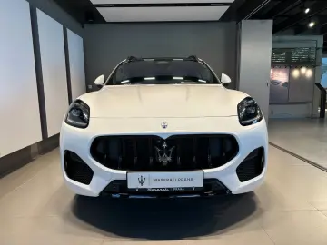 MASERATI Grecale 243 kW Modena  Warranty 03 27