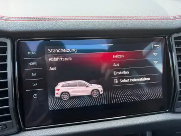 SKODA Kodiaq 2 0TSi RS 4x4 FL Pano AHK Leder Standhz