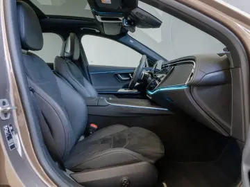 MERCEDES-BENZ E 400 e 4M  AMG Night Pano AHK Digital 360 DC