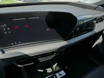 AUDI A6 Sportback e-tron quattro 699km WLTP Air AHK