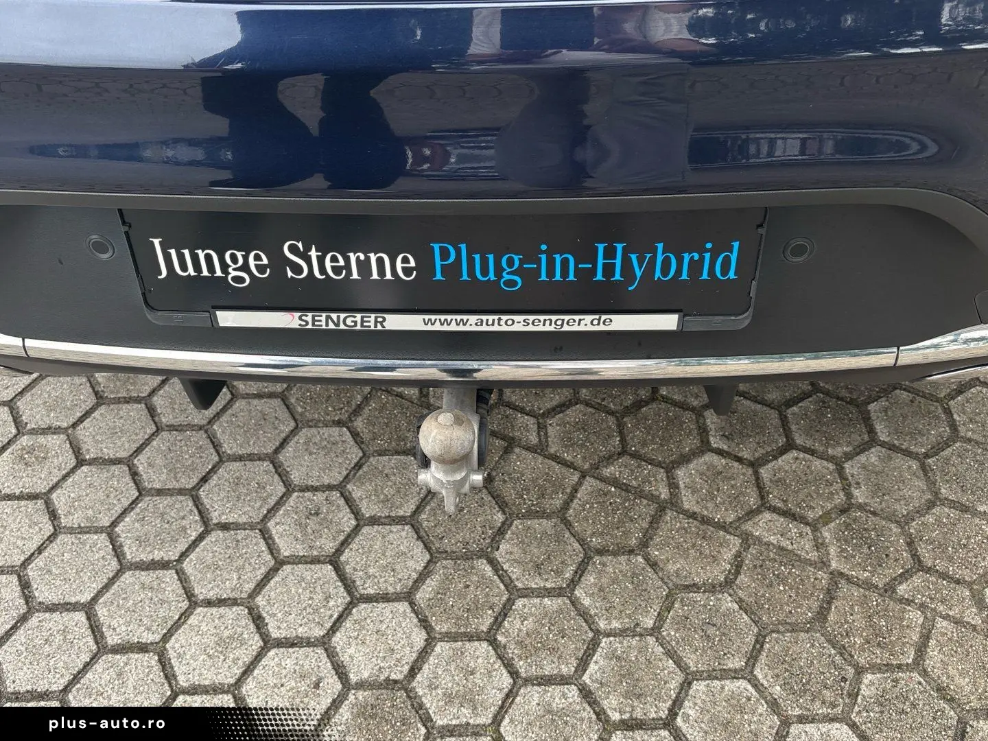 MERCEDES-BENZ GLC 300 e 4M Coupe AMG HUD CarPlay Key&hellip;