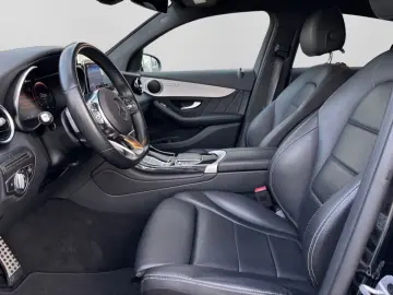 MERCEDES-BENZ GLC 300 e 4M Coupé AMG NIGHT MBUX LEDE…