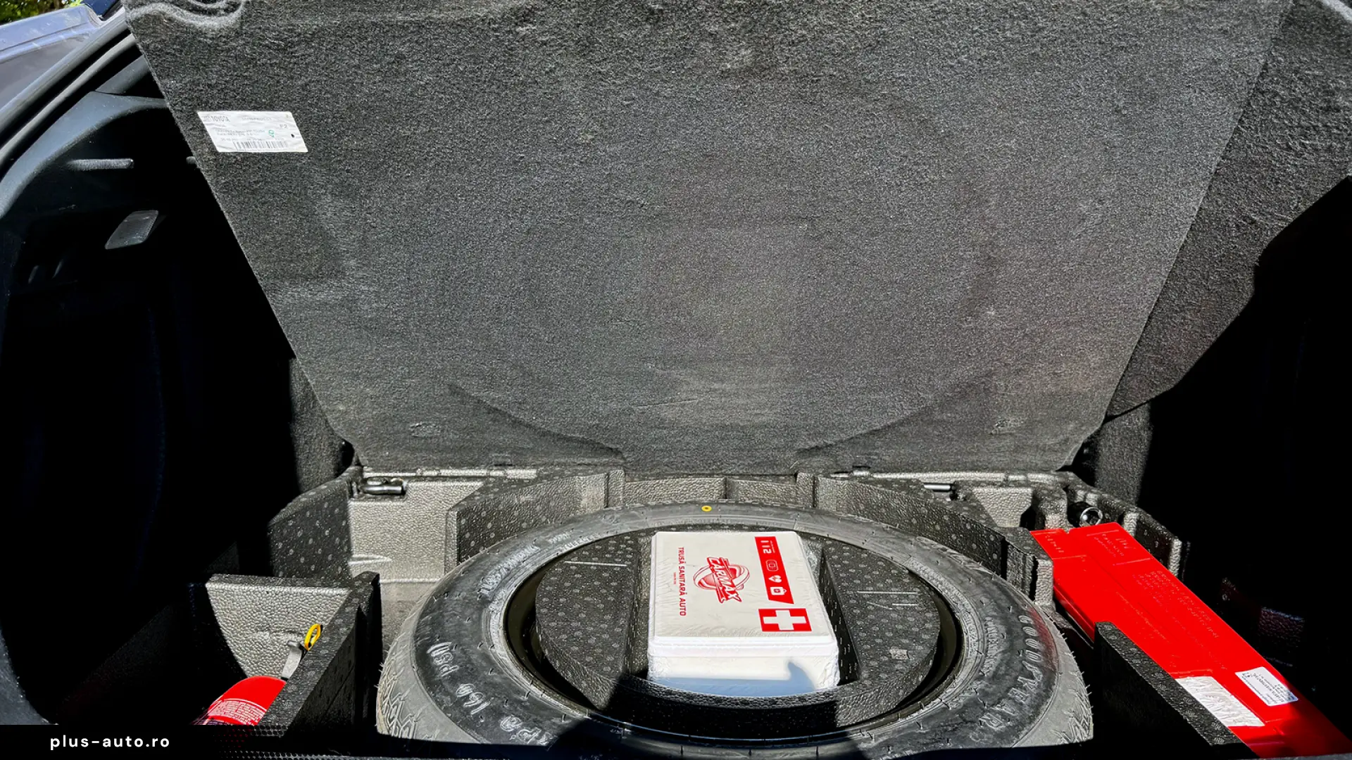 Toyota C-HR 1.8 HSD 122 CP 4x2 CVT Core