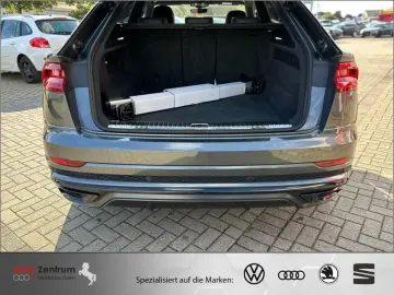 AUDI Q8 55 TFSI S-Line