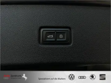 AUDI Q8 55 TFSI S-Line
