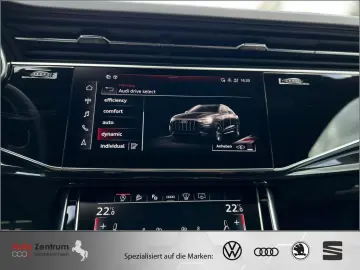 AUDI Q8 55 TFSI S-Line