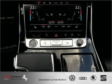 AUDI Q8 55 TFSI S-Line
