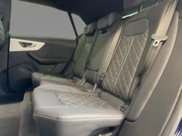 AUDI Q8 S line 55 TFSI quattro