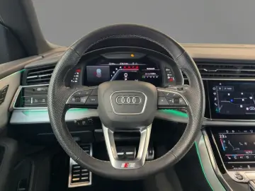 AUDI Q8 S line 55 TFSI quattro