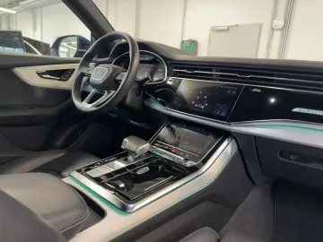 AUDI Q8 S line 55 TFSI quattro