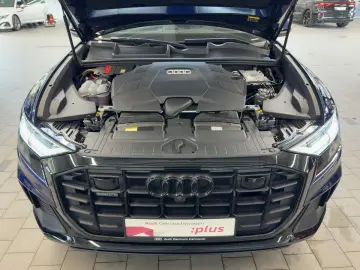 AUDI Q8 S line 55 TFSI quattro