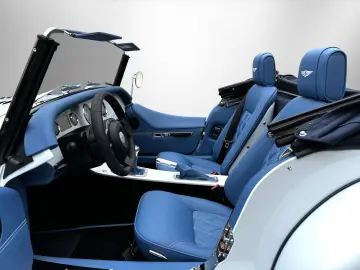 MORGAN NEW Plus Four MY2025 - MORGAN BERLIN -