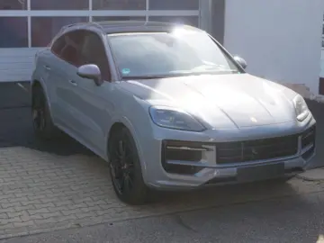 PORSCHE Cayenne Coupe E-Hybrid SportDesignPaket Sp.Abgas