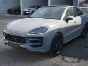 PORSCHE Cayenne Coupe E-Hybrid SportDesignPaket Sp.Abgas