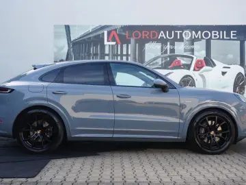 PORSCHE Cayenne Coupe E-Hybrid SportDesignPaket Sp.Abgas