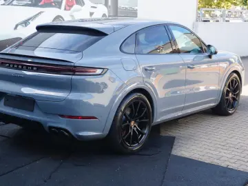 PORSCHE Cayenne Coupe E-Hybrid SportDesignPaket Sp.Abgas