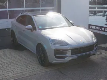 PORSCHE Cayenne Coupe E-Hybrid SportDesignPaket Sp.Abgas