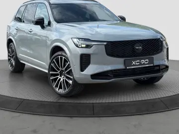 Volvo XC90 T8 AWD Ultra Black Edition Plug-in
