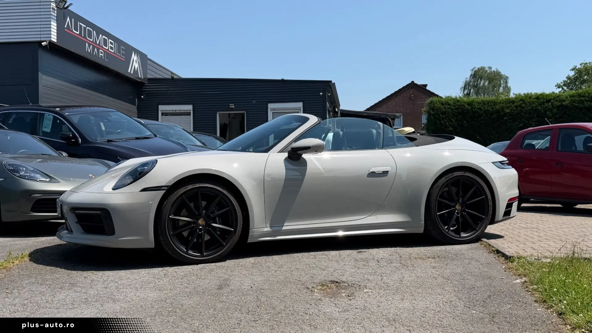 PORSCHE 992 Carrera 4 Cabriolet CHRONO APPROVED