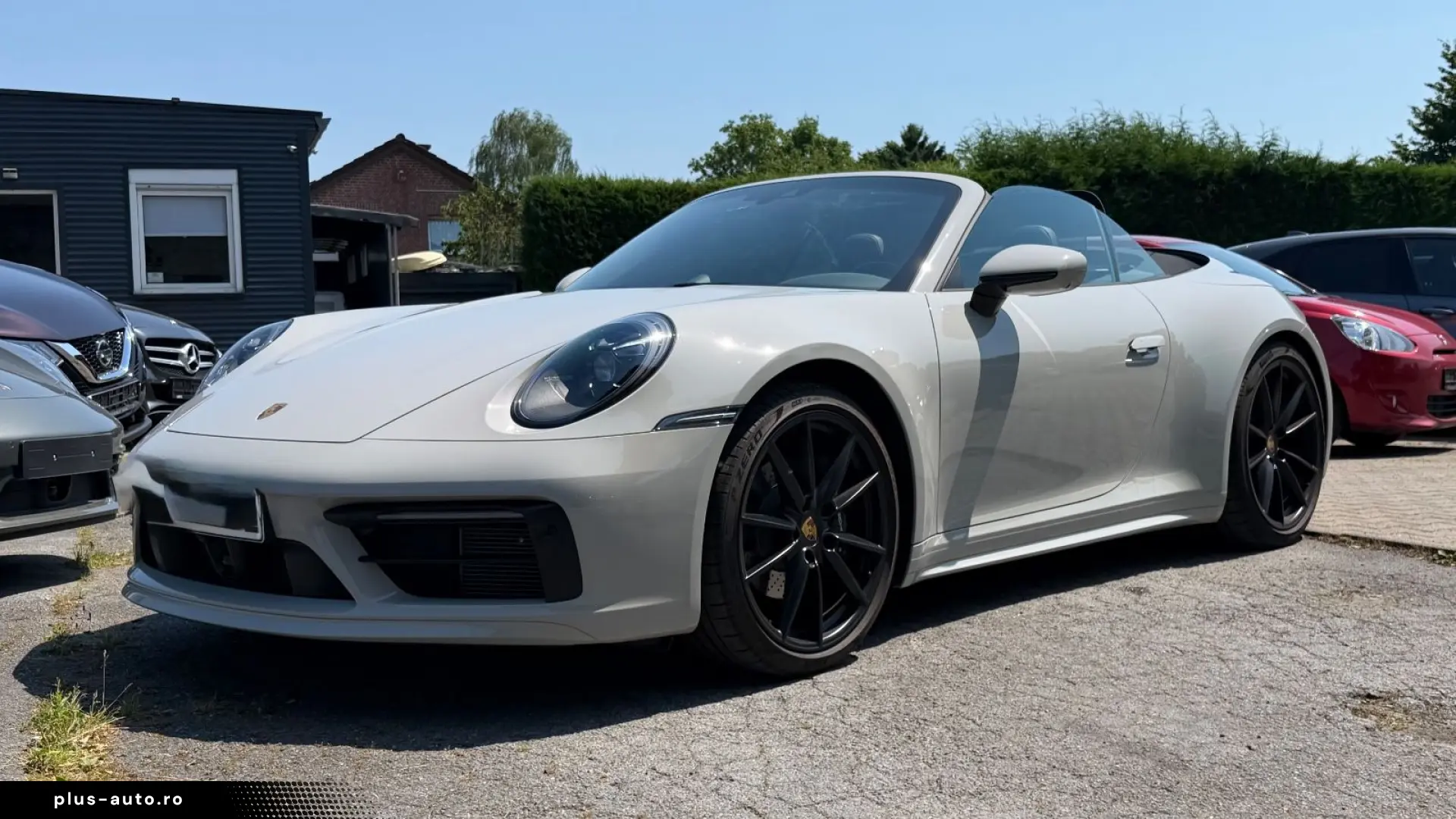 PORSCHE 992 Carrera 4 Cabriolet CHRONO APPROVED