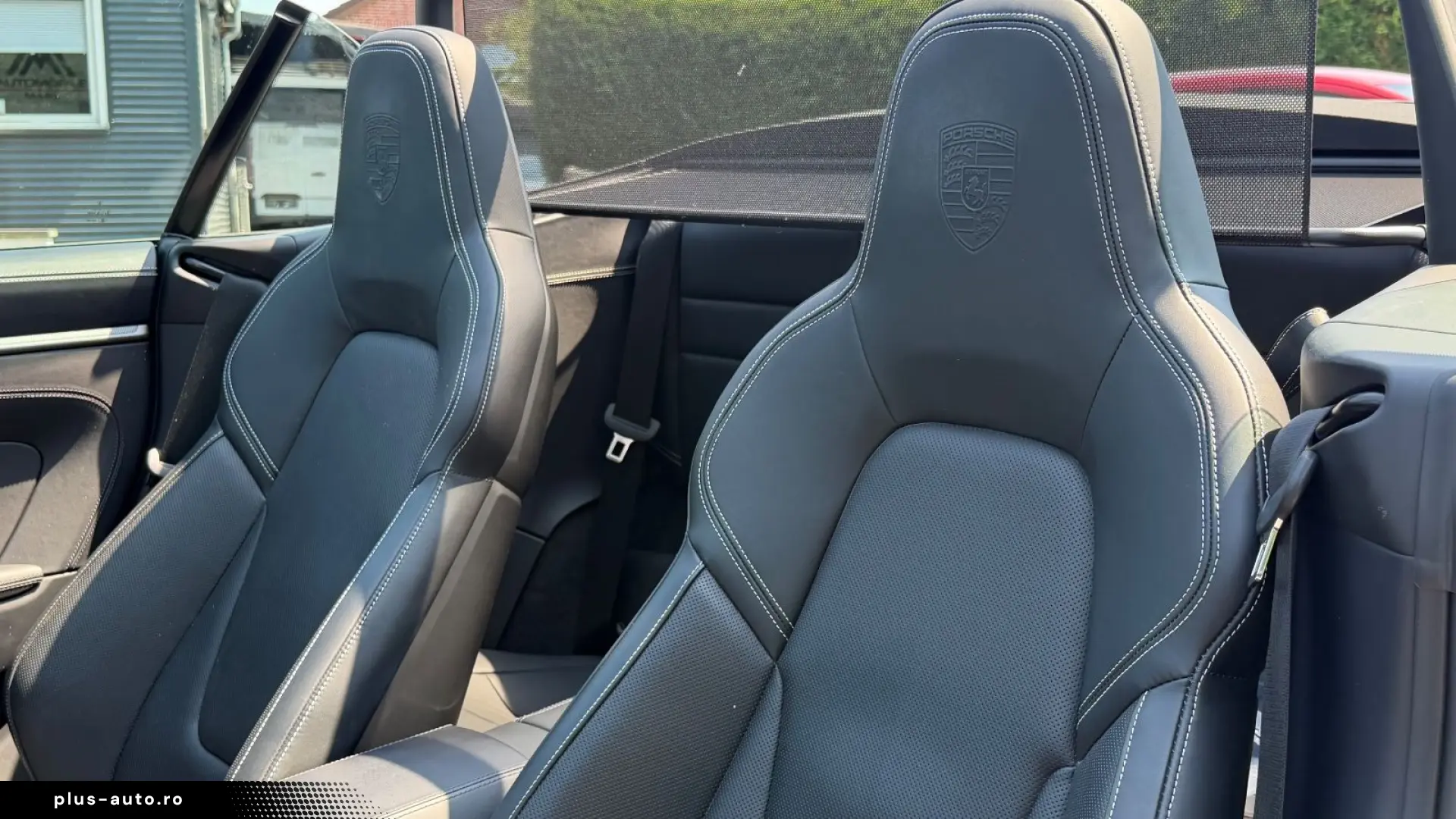 PORSCHE 992 Carrera 4 Cabriolet CHRONO APPROVED