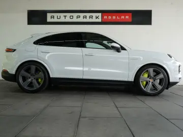 PORSCHE Cayenne Coupe S E-Hybrid SpAbgas Keramik MEGA!!