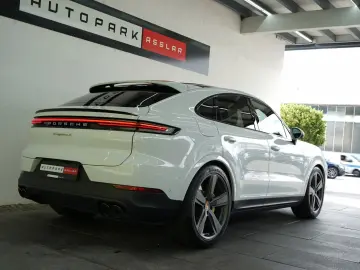 PORSCHE Cayenne Coupe S E-Hybrid SpAbgas Keramik MEGA!!