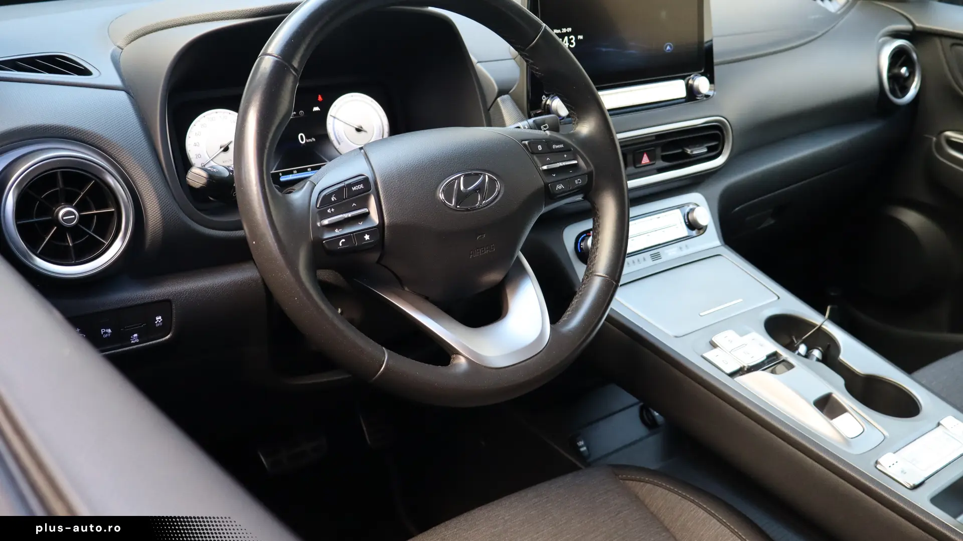 Hyundai KONA BEV 204 CP 64.8 kWh Premium