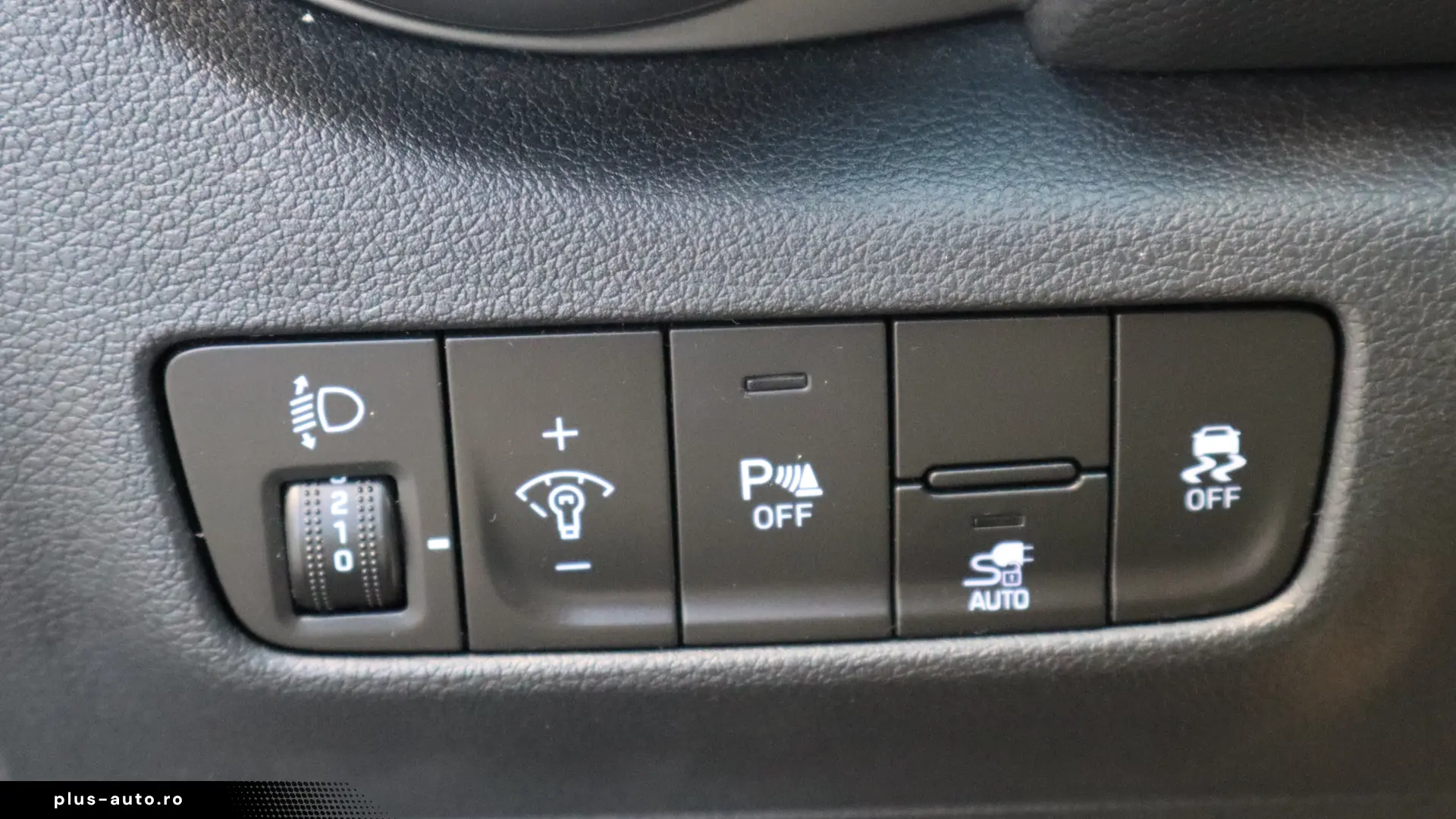 Hyundai KONA BEV 204 CP 64.8 kWh Premium