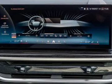 BMW X5 40d M 2026.LUFTF.PANO.